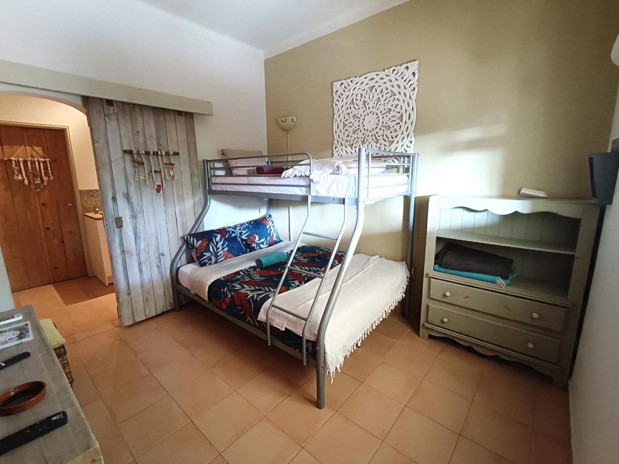Quinta Pereiro Tropic Garden, Algarve Bed & Breakfast Moncarapacho Bilik gambar